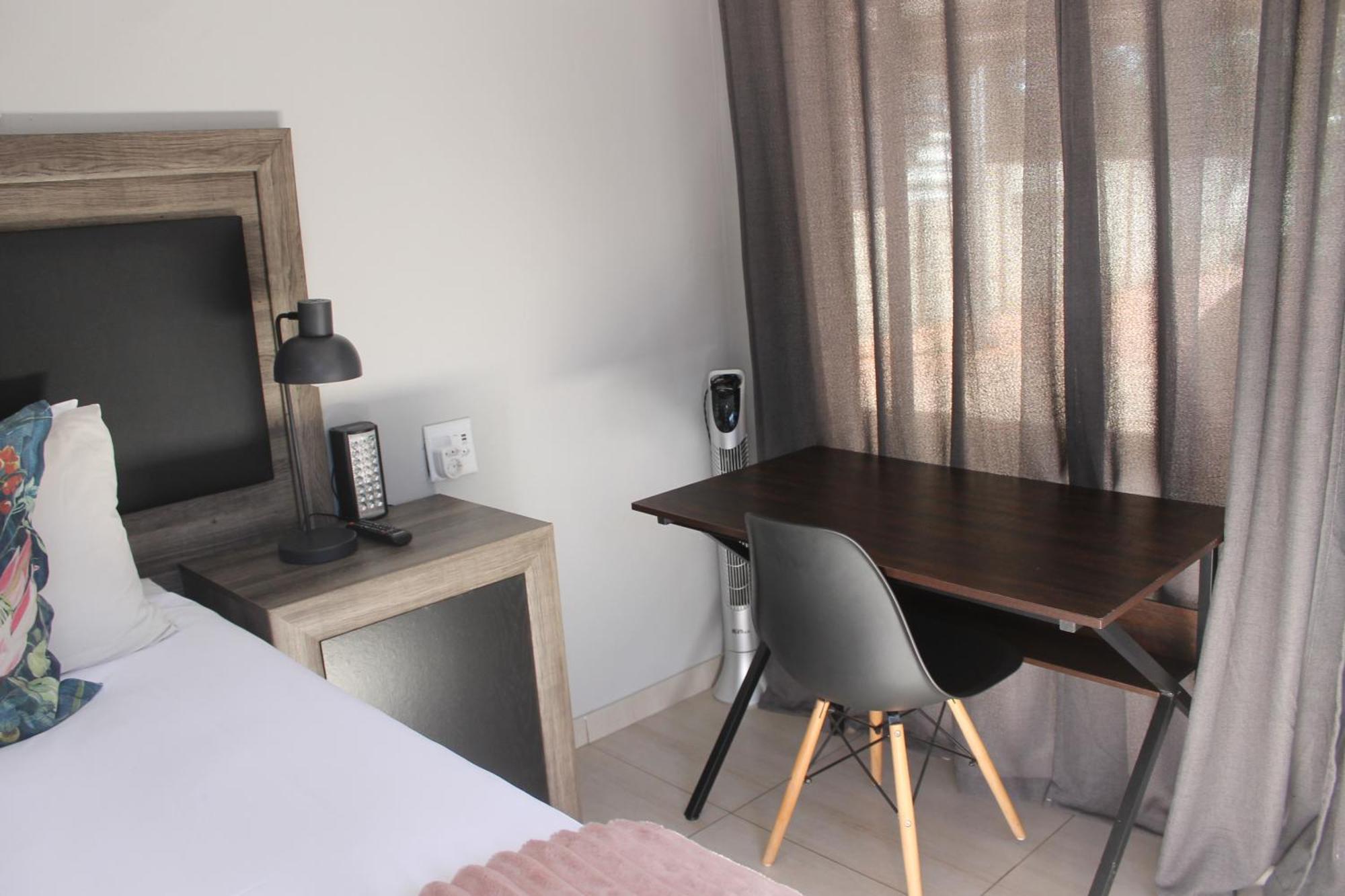 Berry Lane Guesthouse Kroonstad Exterior photo