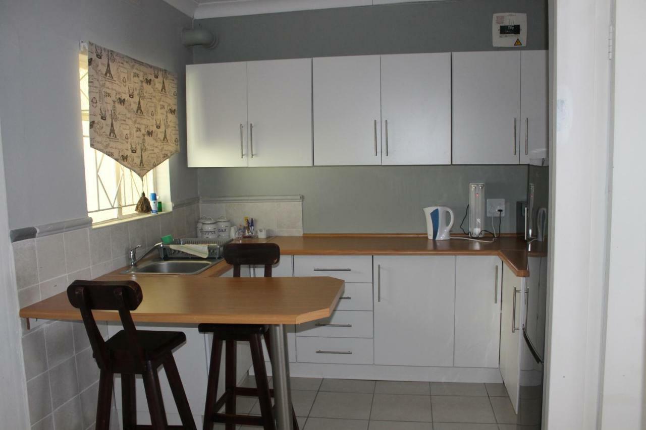 Berry Lane Guesthouse Kroonstad Exterior photo
