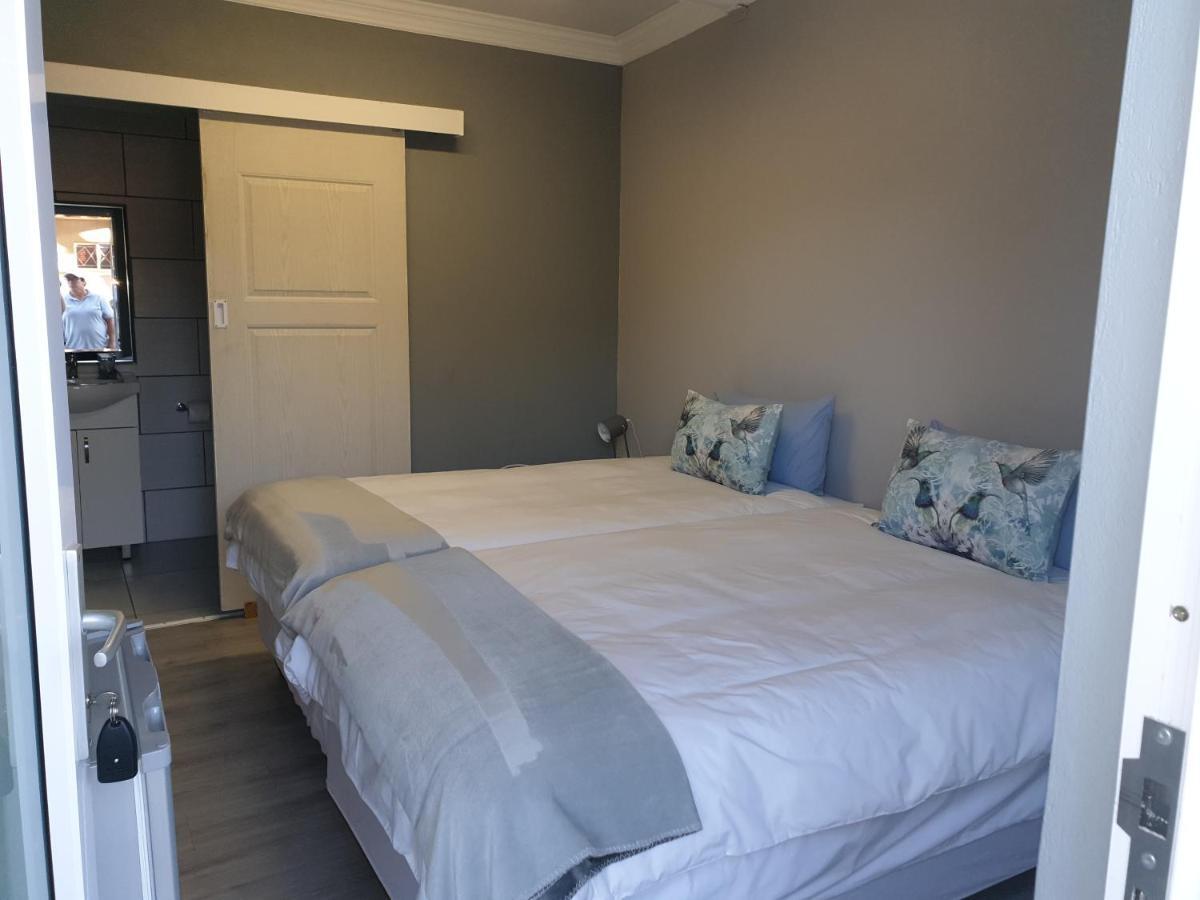 Berry Lane Guesthouse Kroonstad Exterior photo